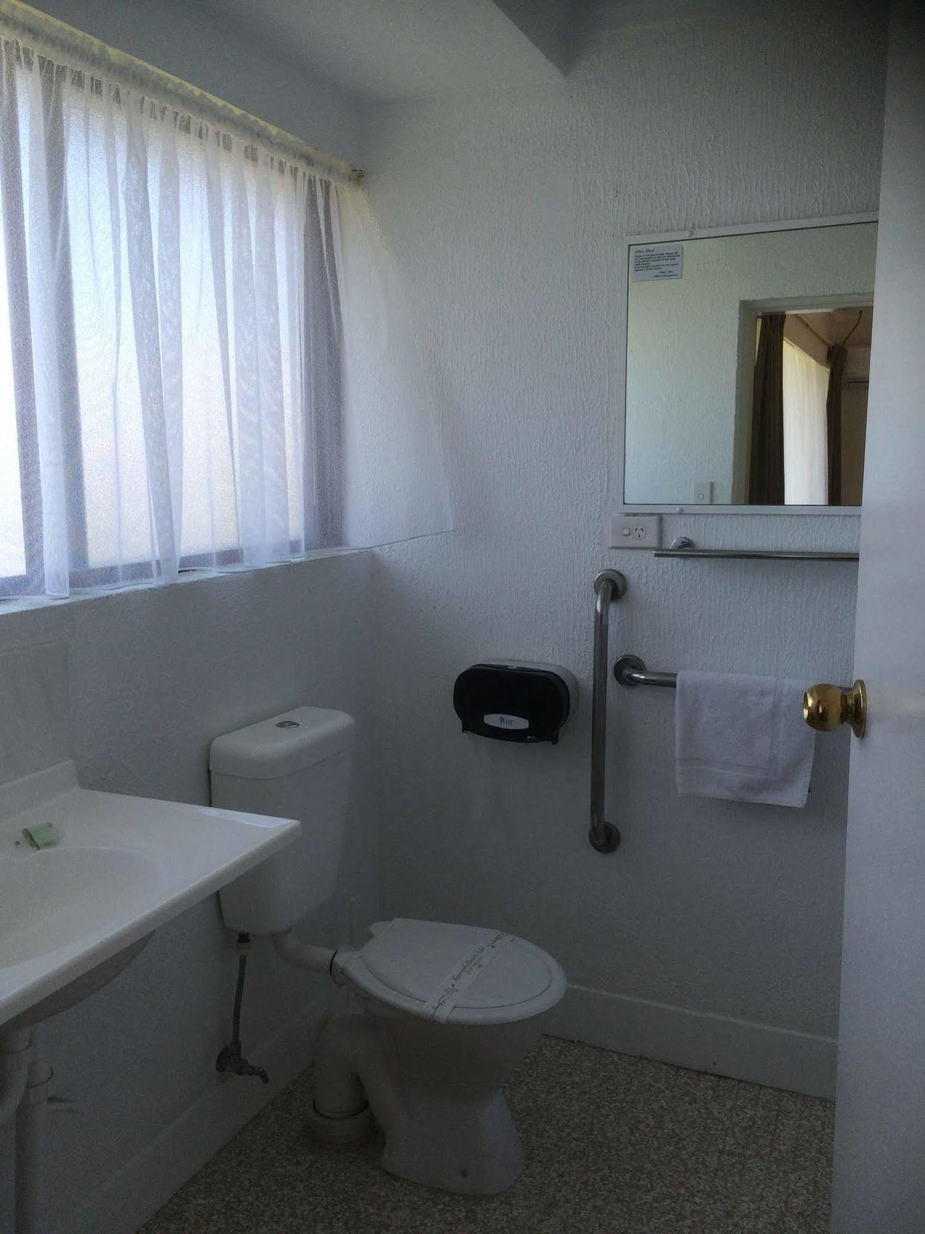 Hanging Rock Family Motel Batemans Bay Dış mekan fotoğraf