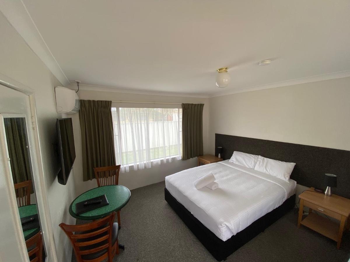 Hanging Rock Family Motel Batemans Bay Dış mekan fotoğraf